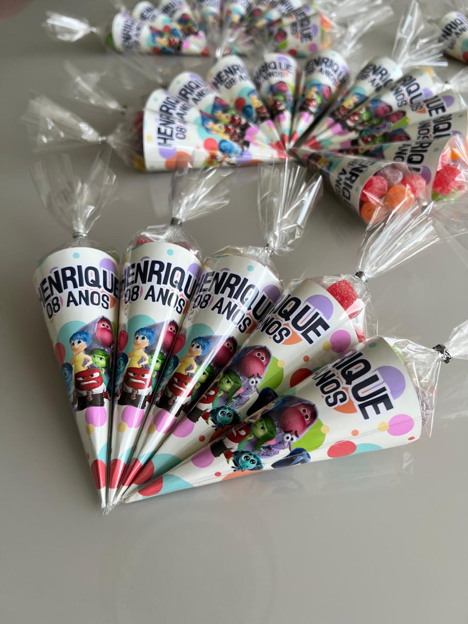 Lembrança Personalizada Cone com Gominhas