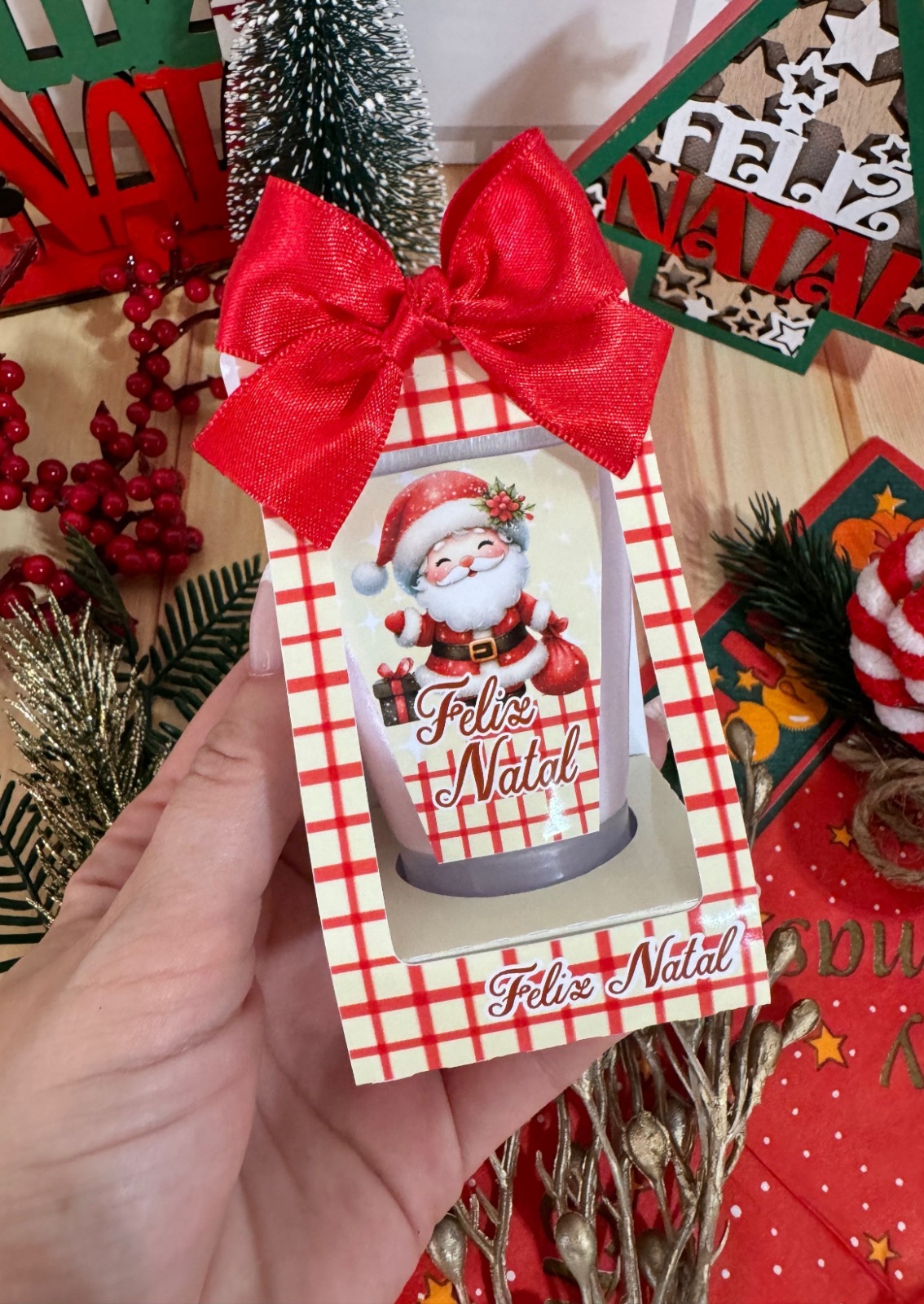 Lembrança Personalizada com Creme Hidratante de Natal