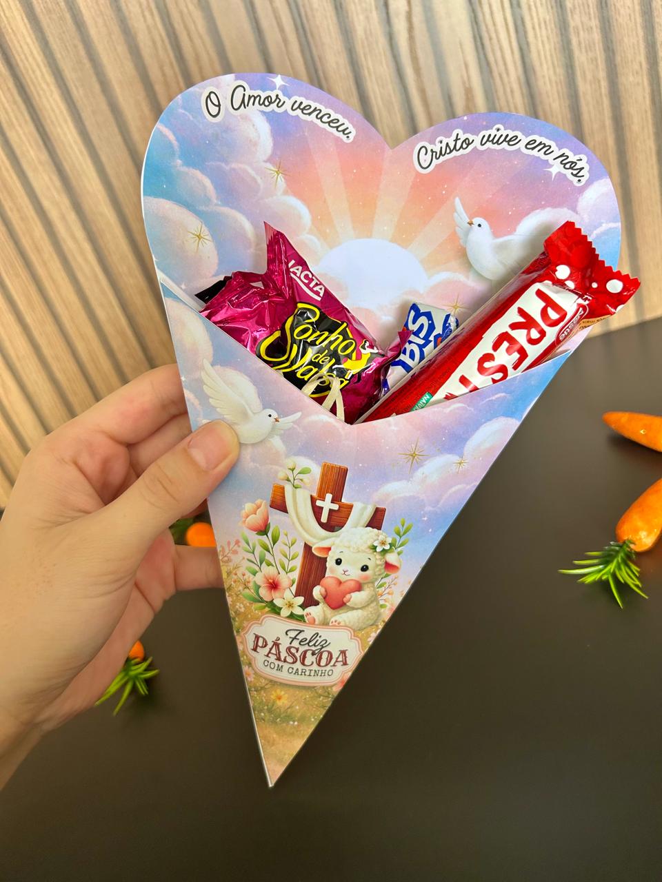 Cone Buque com chocolate - Páscoa